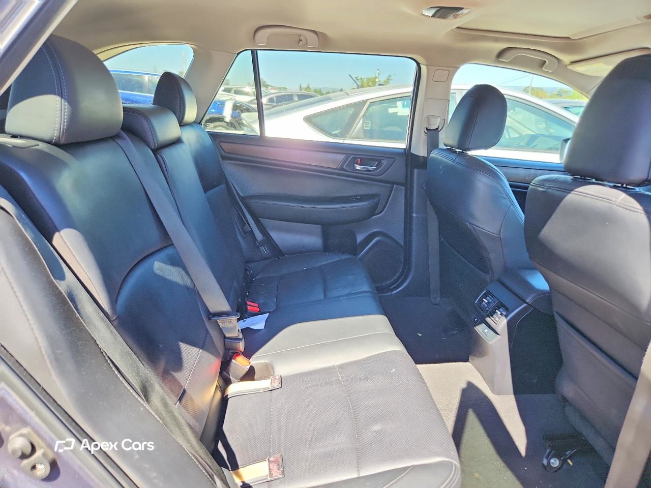 Subaru Outback 2015