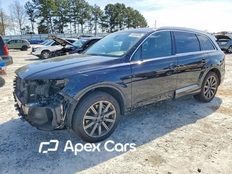 Audi Q7 2017 - Image 1 of 15