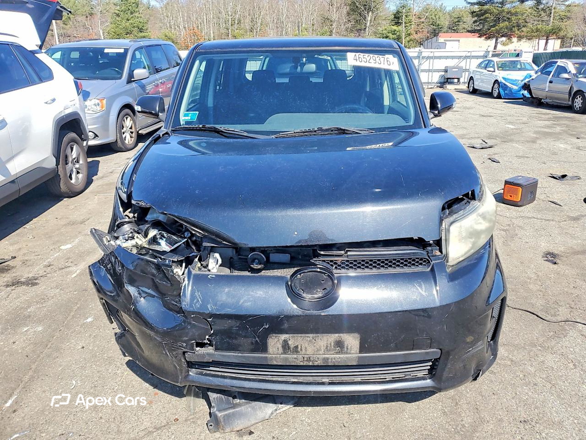 Scion xB 2012