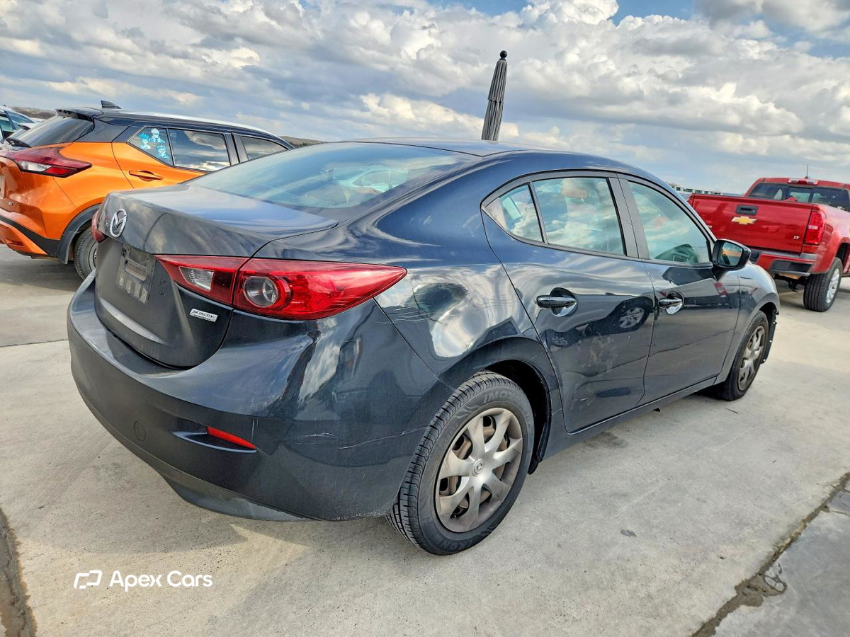 Mazda 3 2015