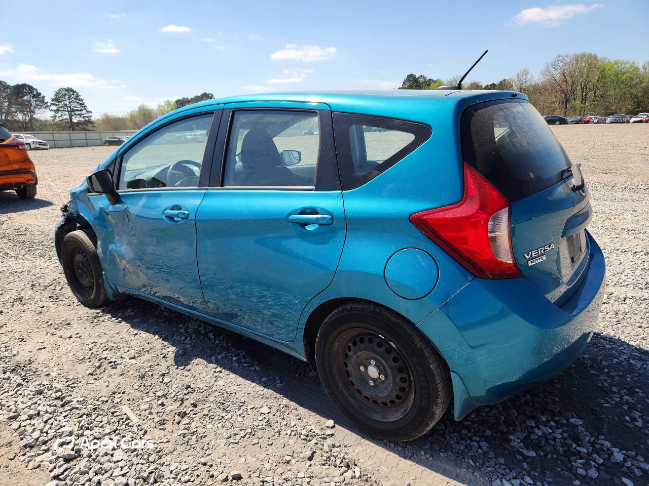 Nissan Versa 2015