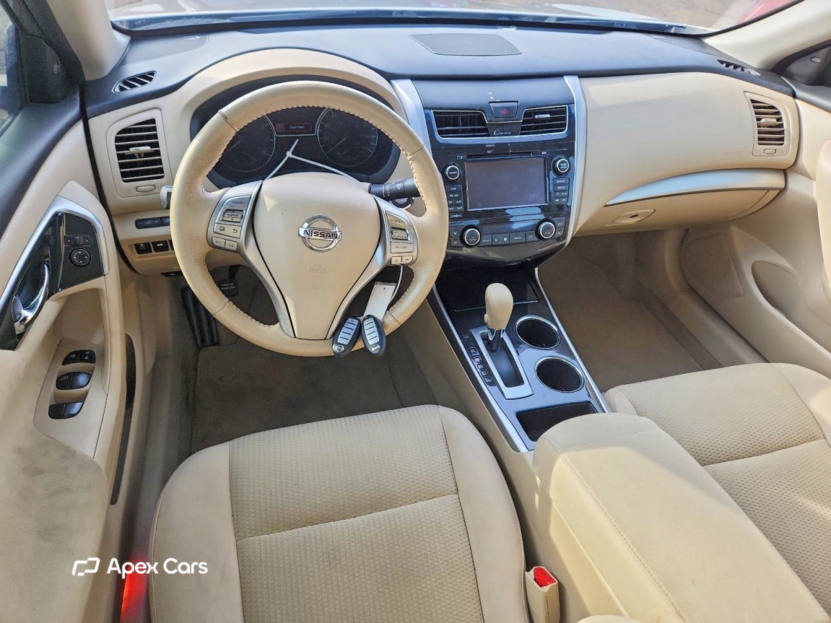 Nissan Altima 2014