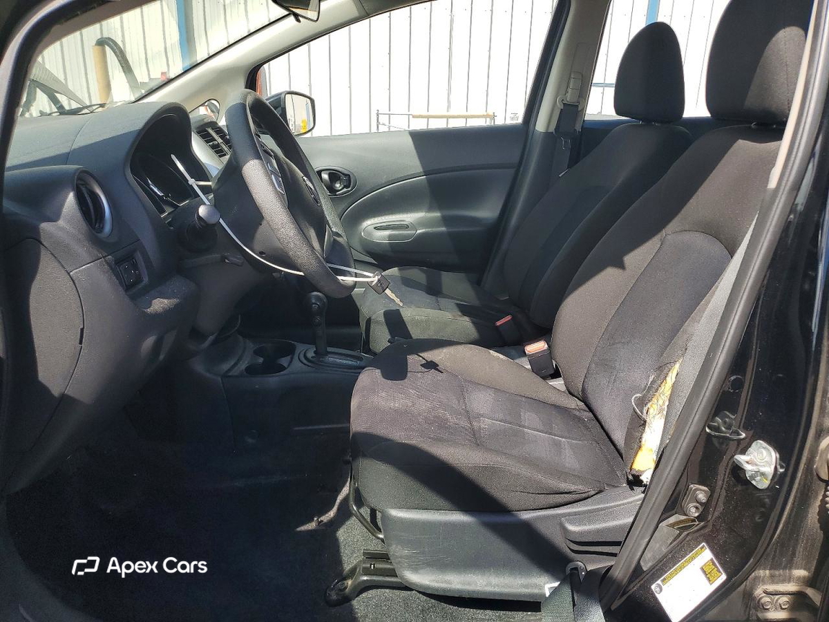 Nissan Versa 2016