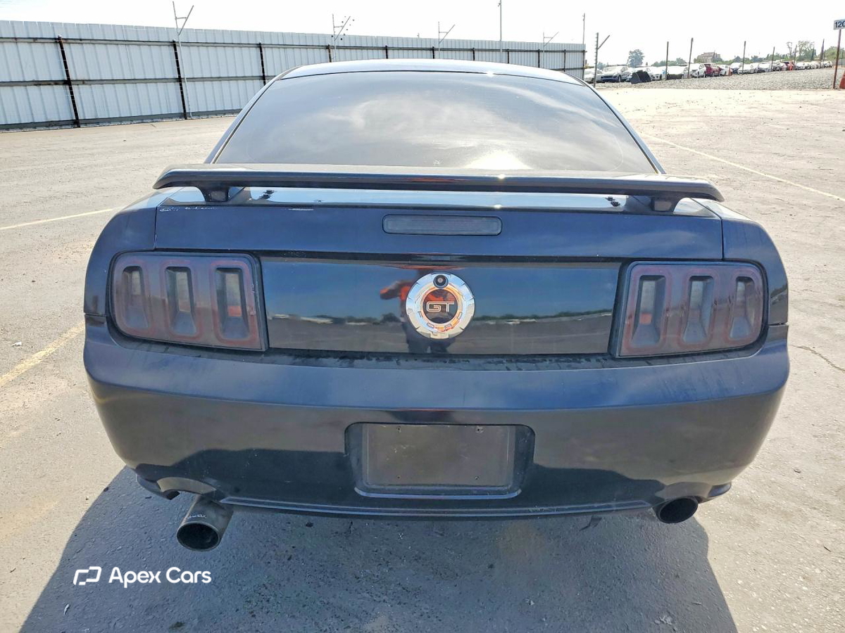 Ford Mustang 2006