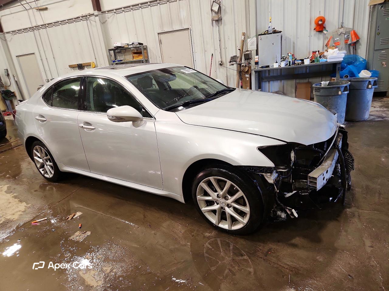 Lexus IS 2013