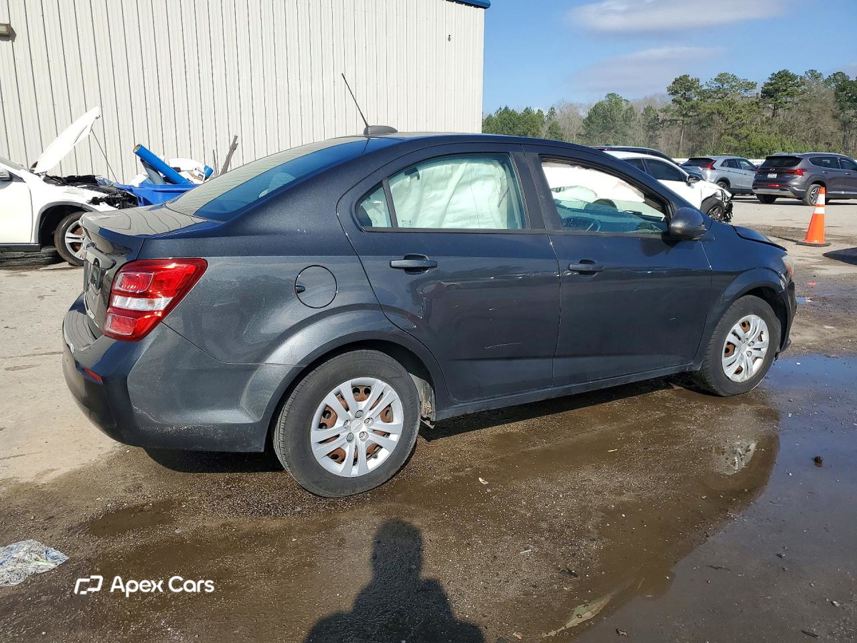 Chevrolet Sonic 2018