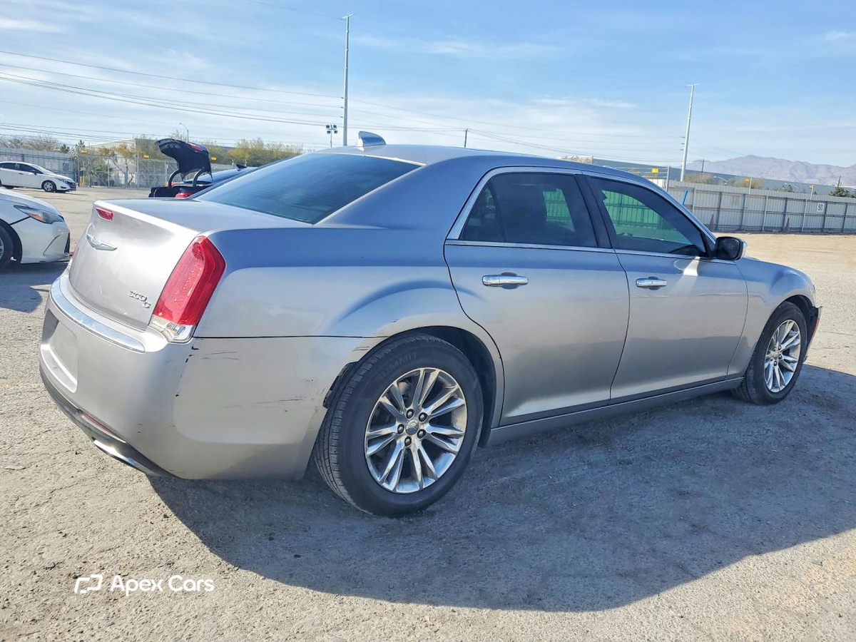 Chrysler 300 2016