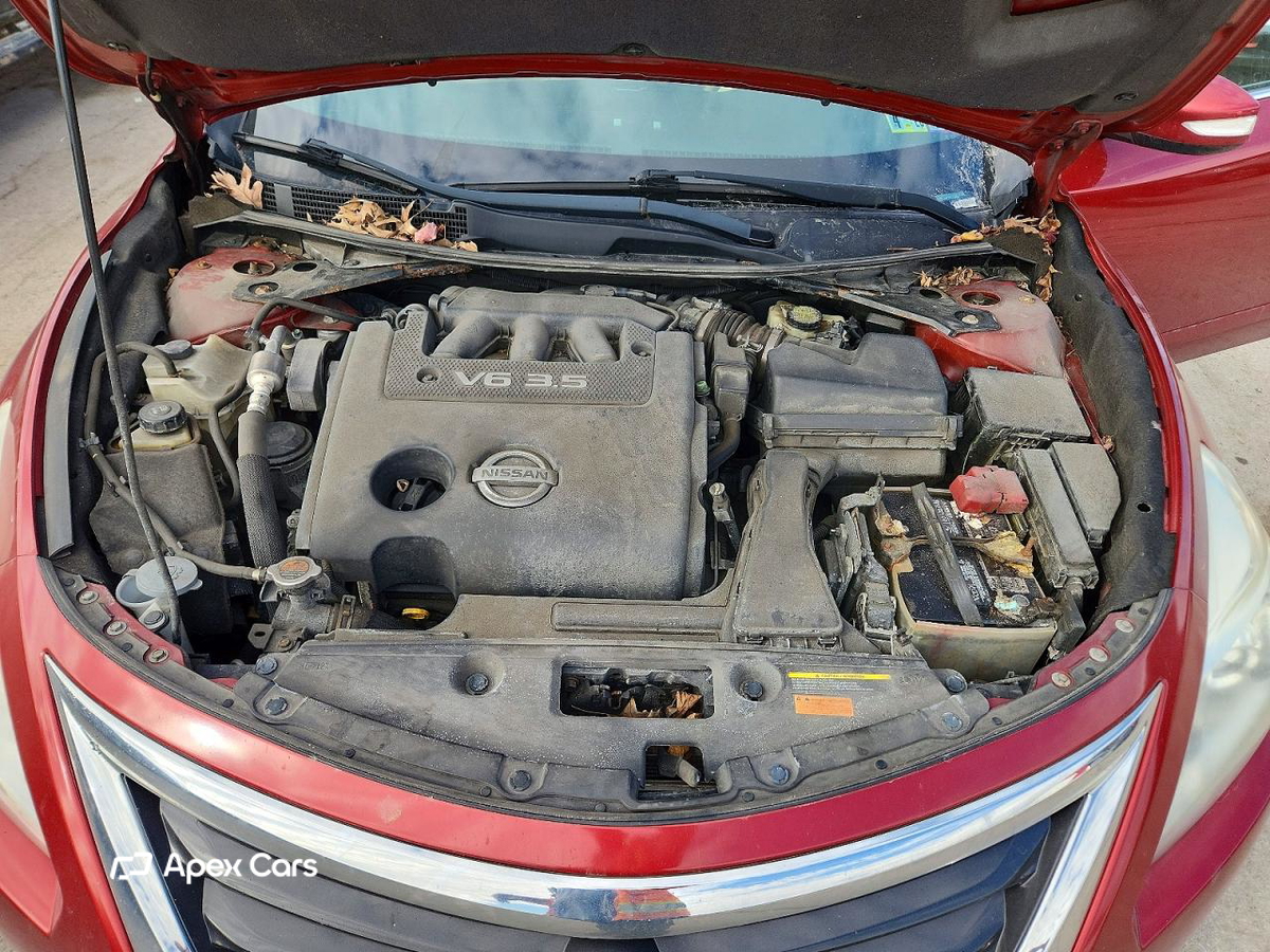 Nissan Altima 2015