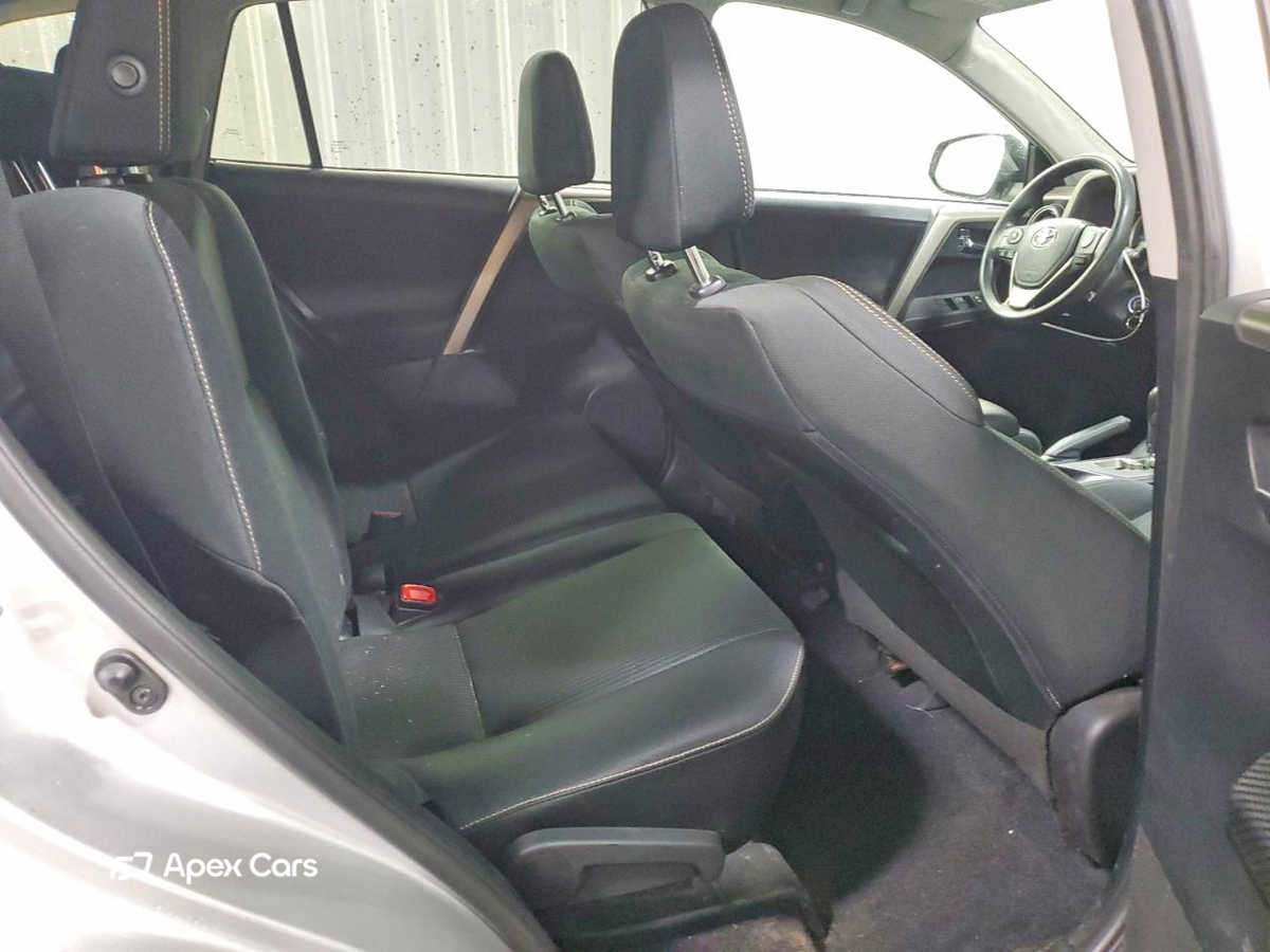 Toyota RAV 4 2014