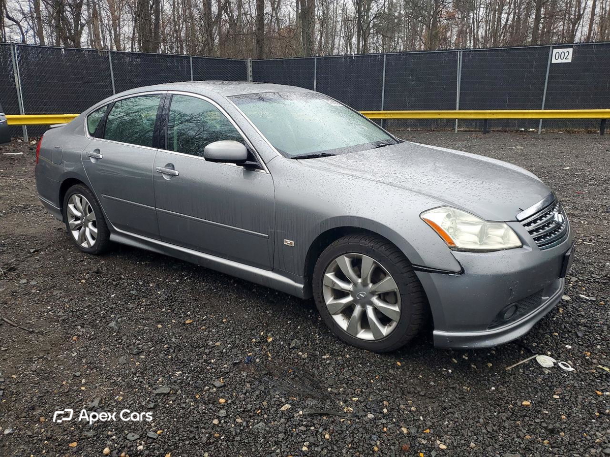 Infiniti M 2007