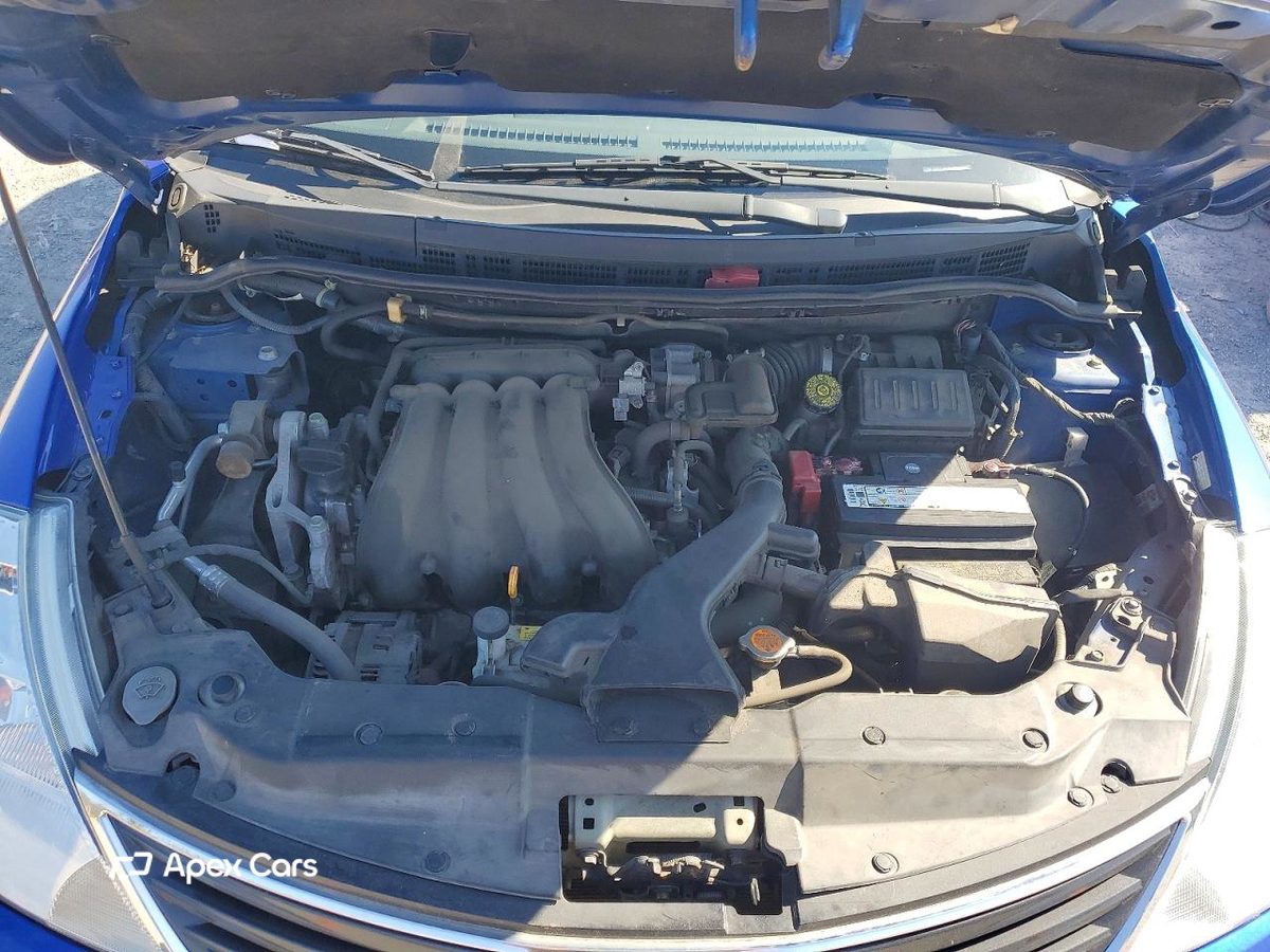 Nissan Versa 2012