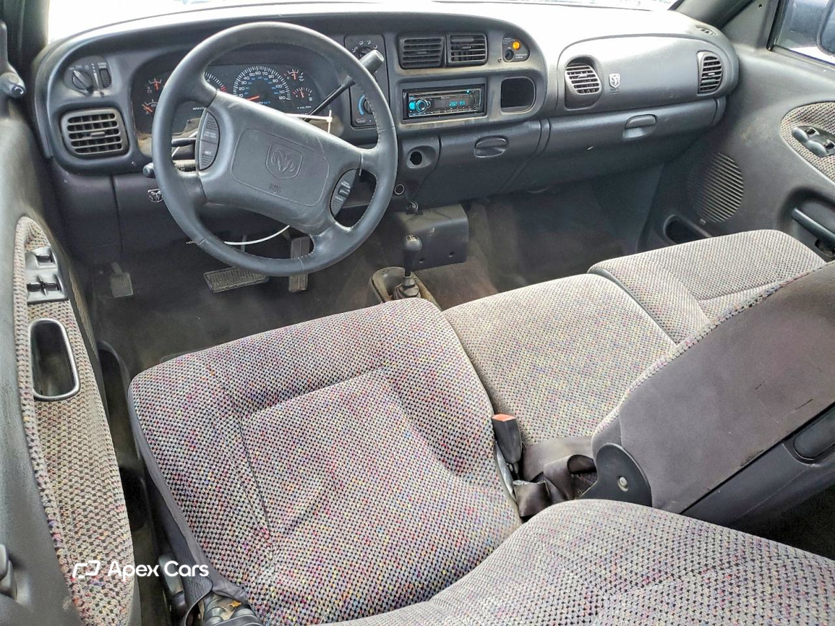 Dodge RAM 2001
