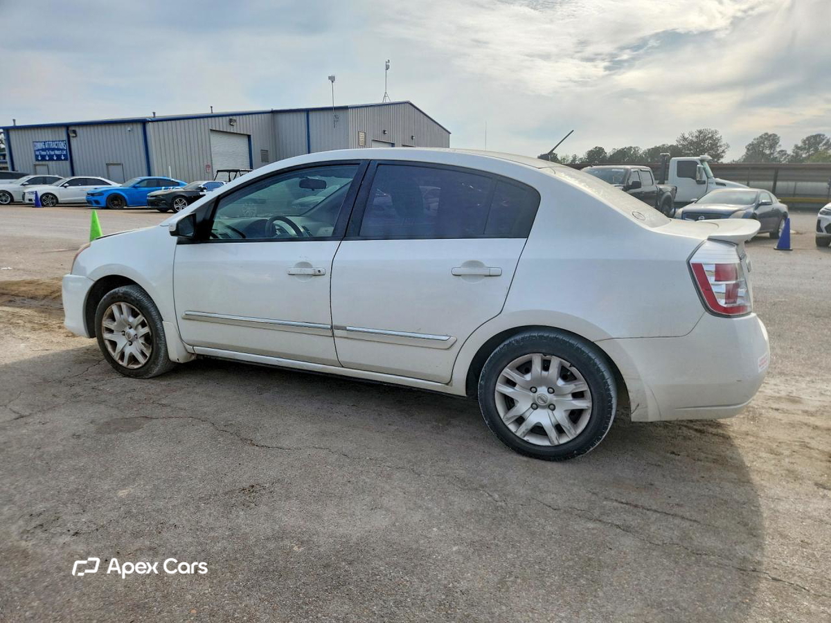 Nissan Sentra 2012