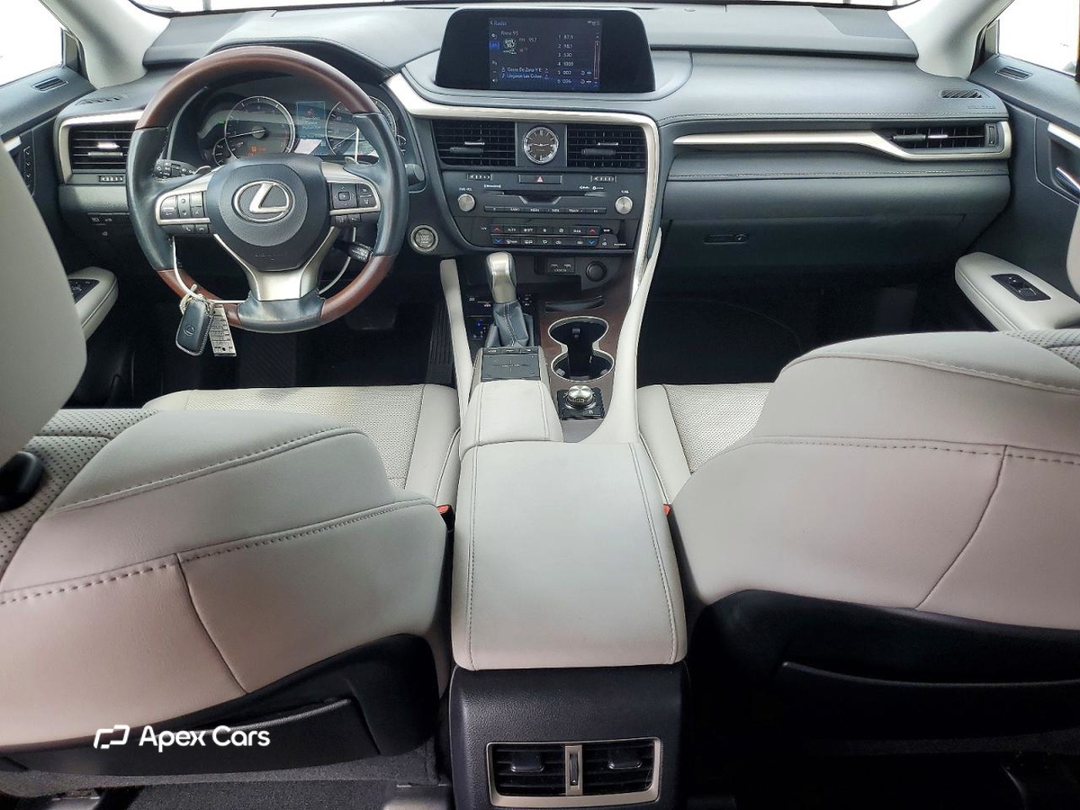 Lexus RX 2022