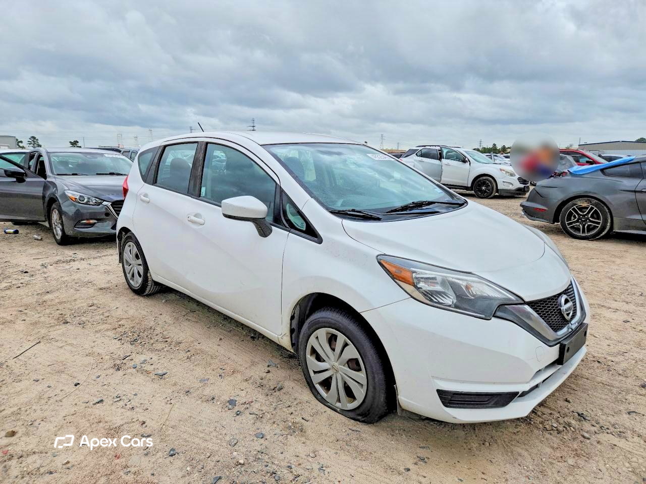 Nissan Versa 2019