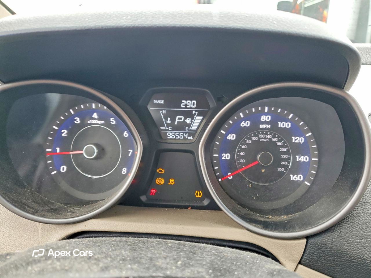 Hyundai Elantra 2016