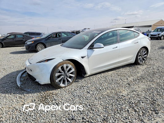 Tesla Model 3 2025 - Image 1 of 5