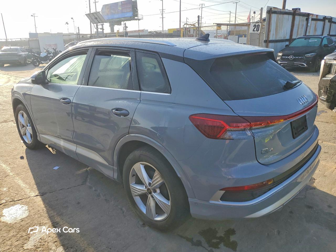 Audi Q4 e-tron 2024