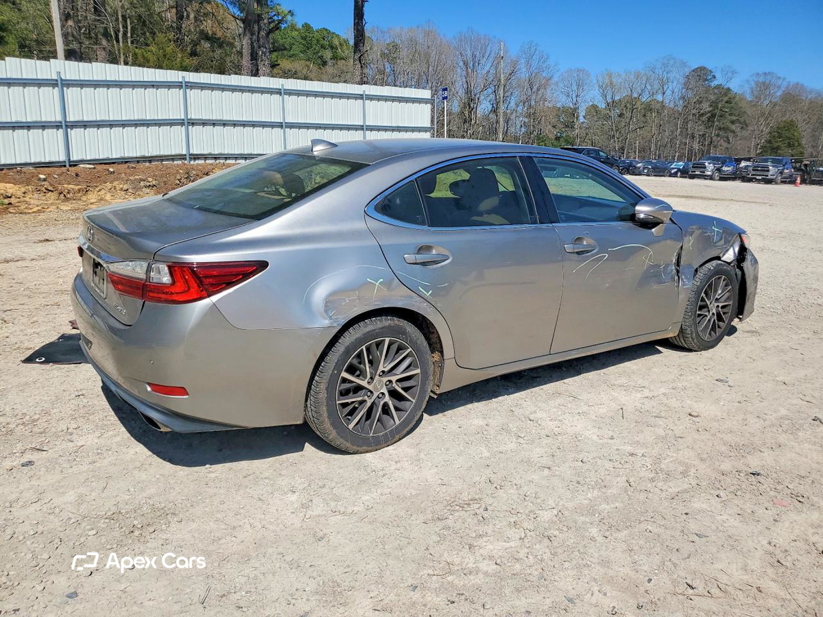 Lexus ES 2016