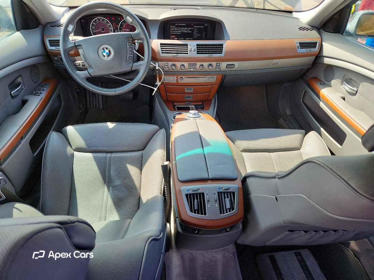 BMW Series 7 2004