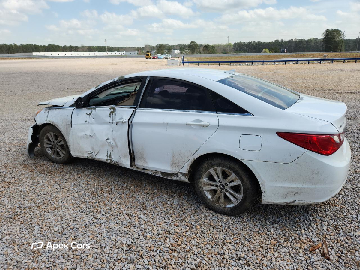 Hyundai Sonata 2013