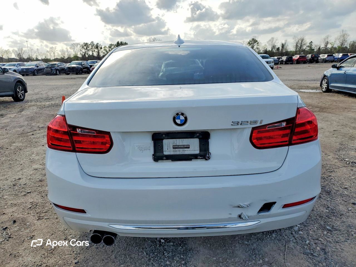 BMW Series 3 2013