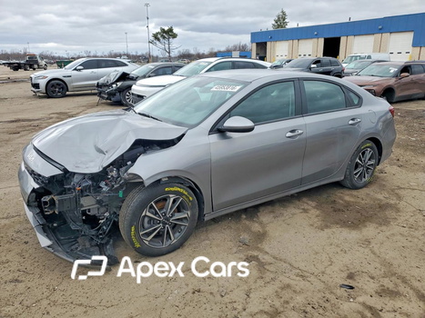 Kia Forte 2024 - Image 1 of 13
