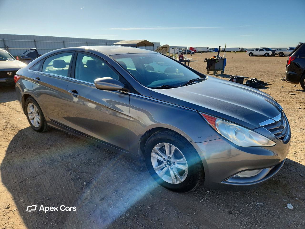Hyundai Sonata 2013