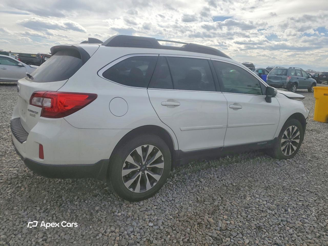 Subaru Outback 2016