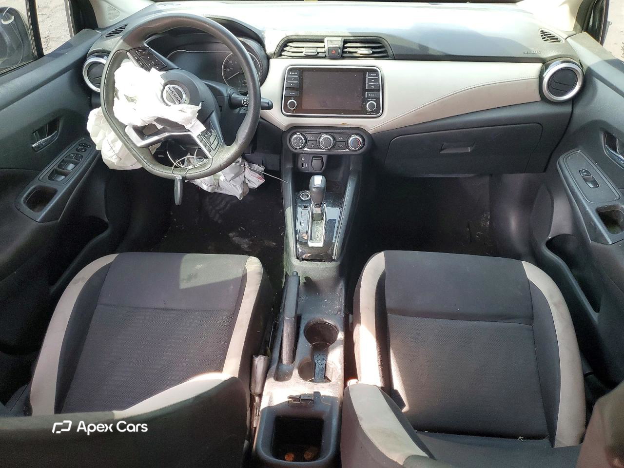 Nissan Versa 2021