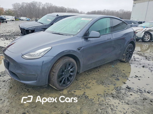 Tesla Model Y 2022 - Image 1 of 13