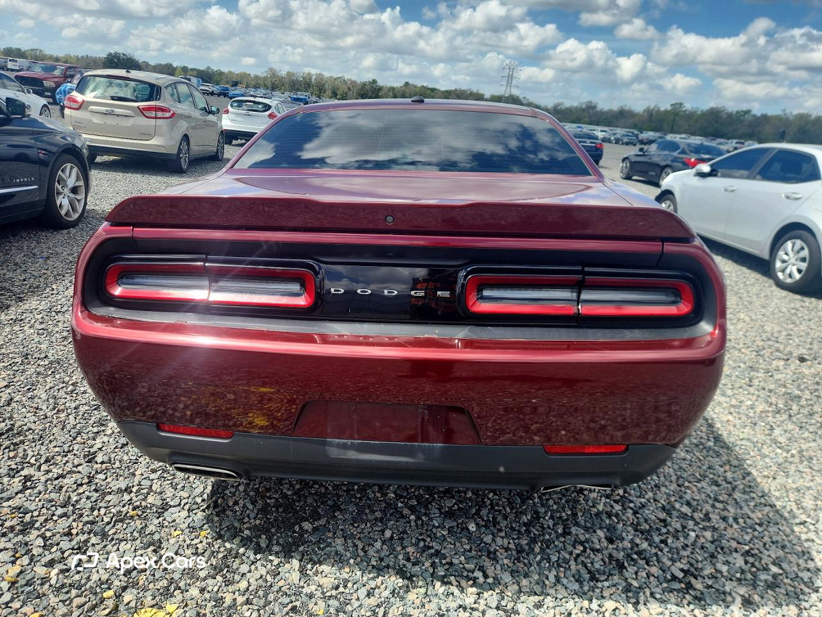 Dodge Challenger 2021