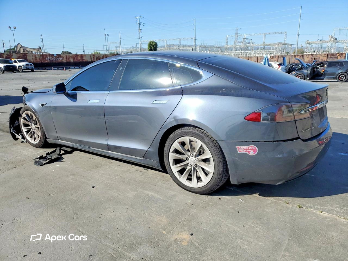 Tesla Model S 2017
