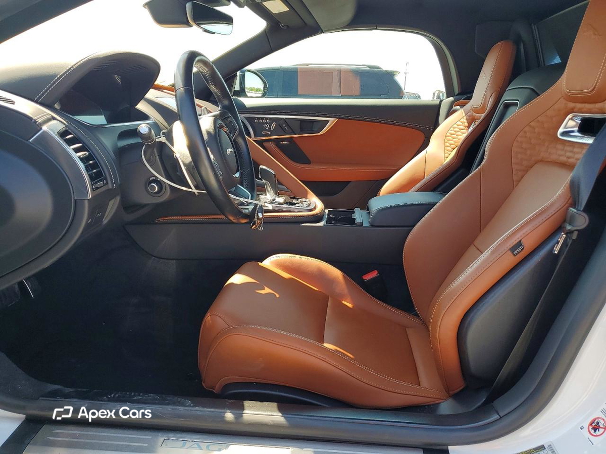 Jaguar F-Type 2022