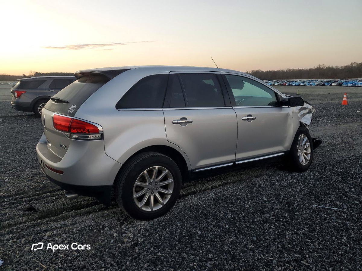 Lincoln MKX 2013