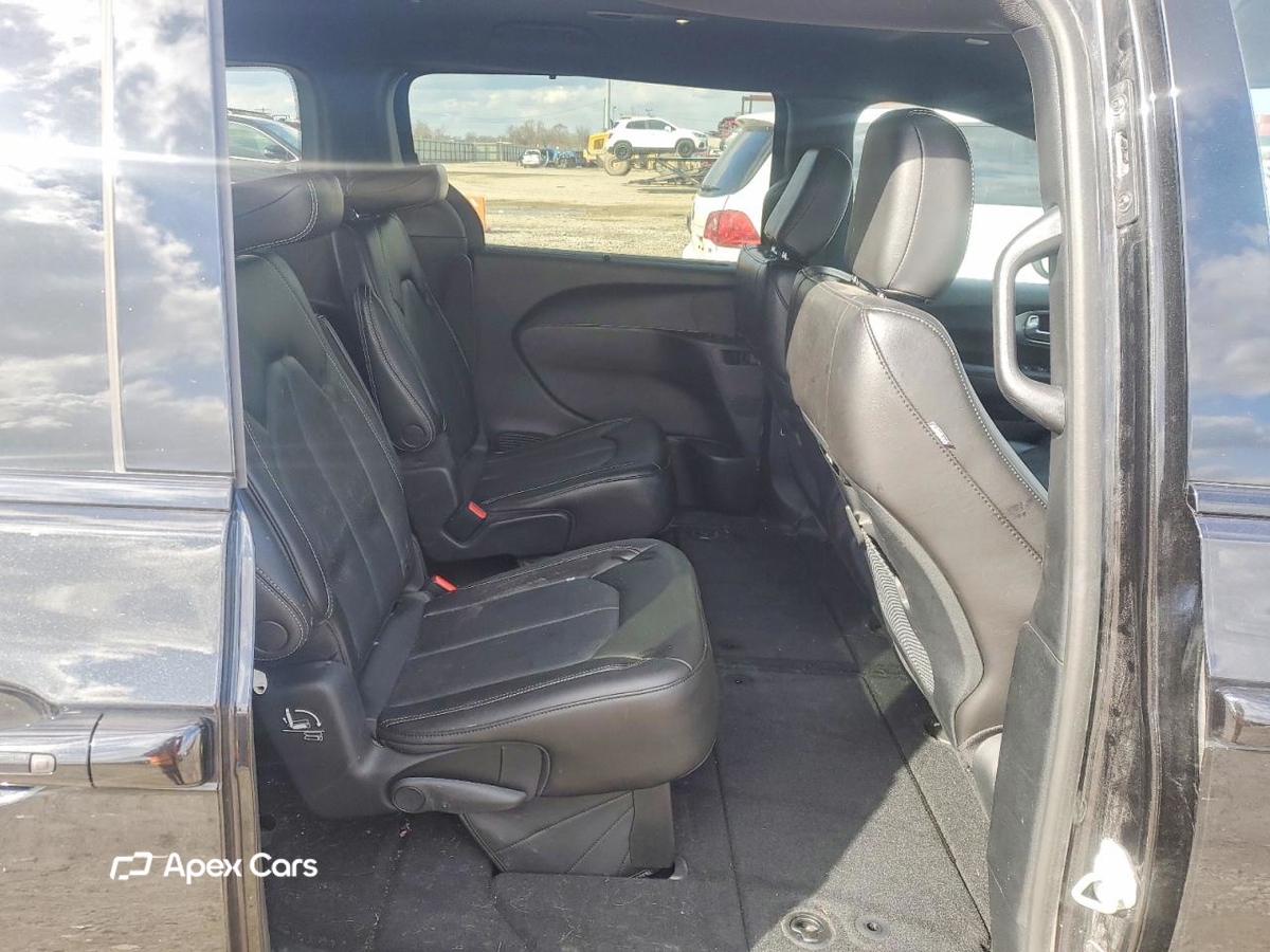 Chrysler Pacifica 2023