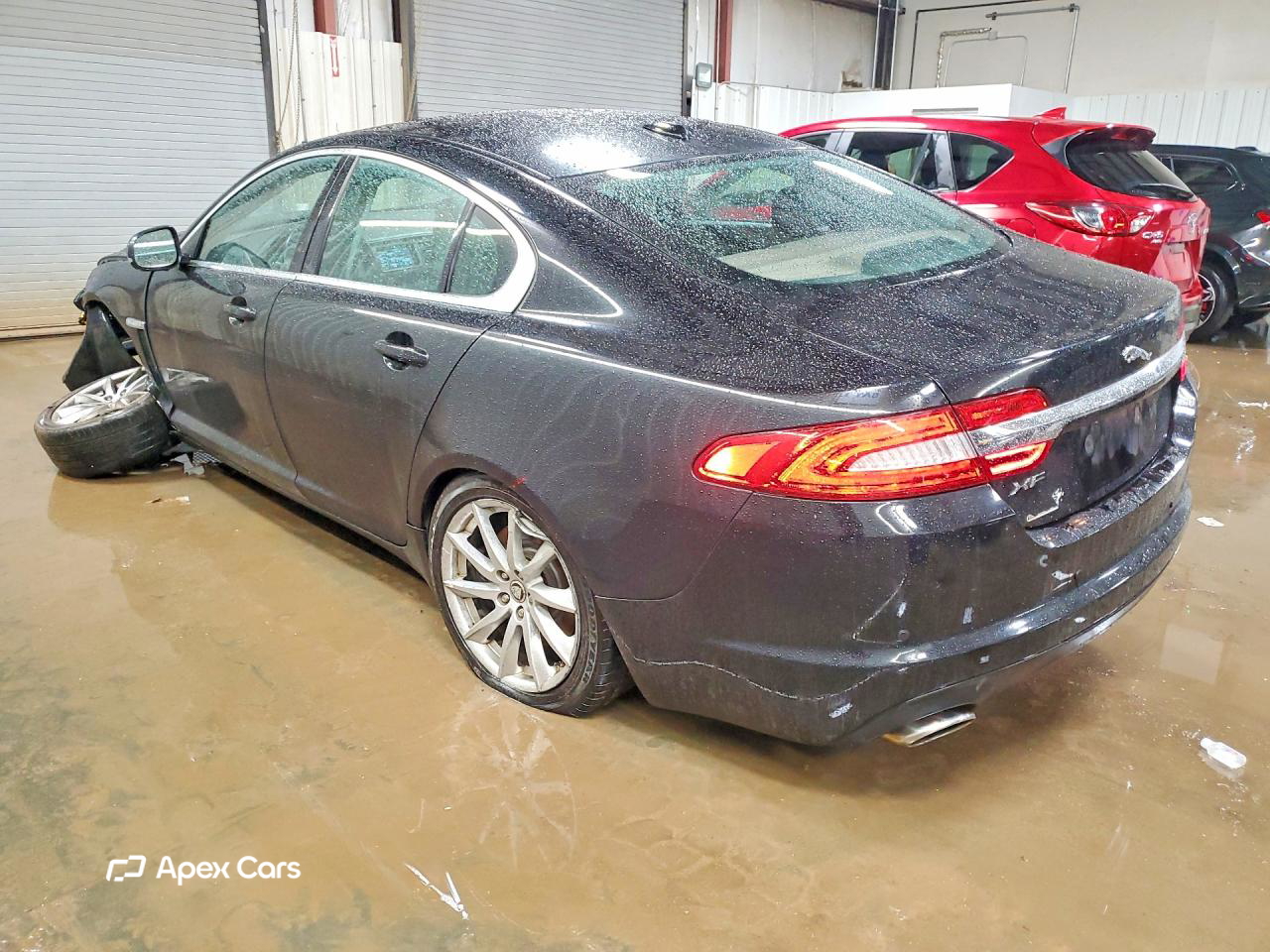 Jaguar XF 2012