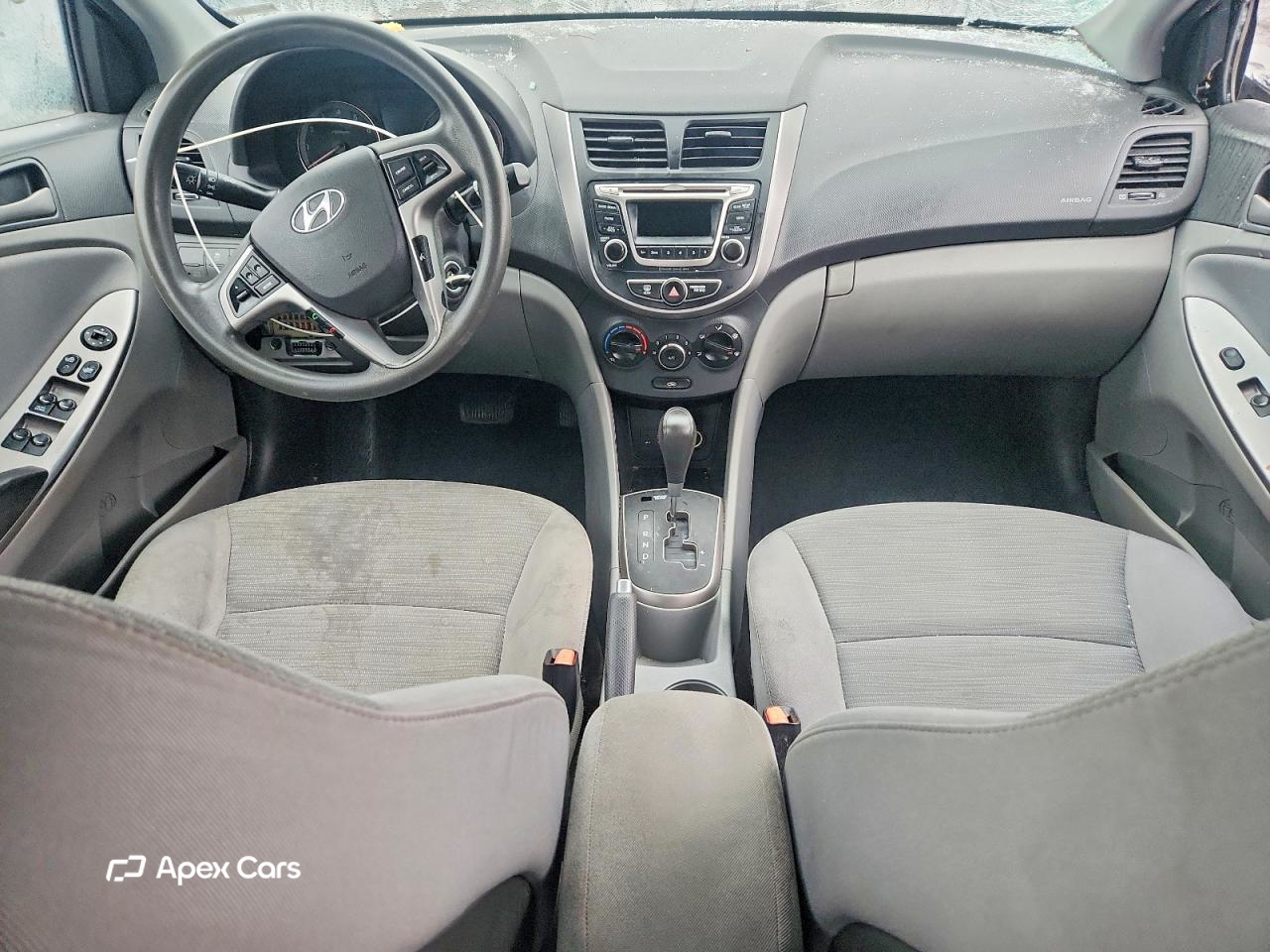 Hyundai Accent 2015