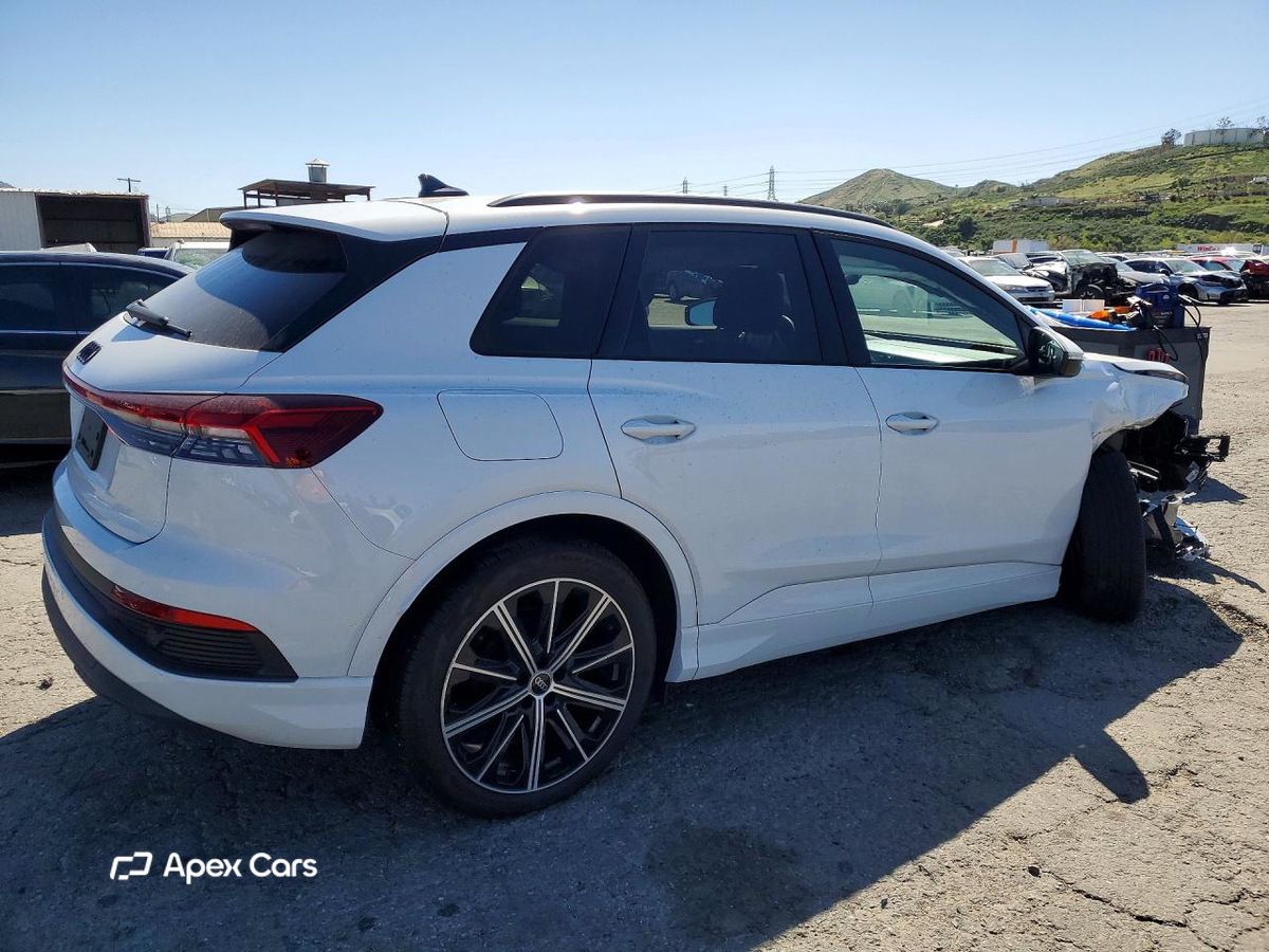 Audi Q4 e-tron 2025