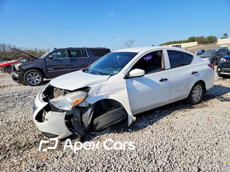Nissan Versa 2018 - Image 1 of 5