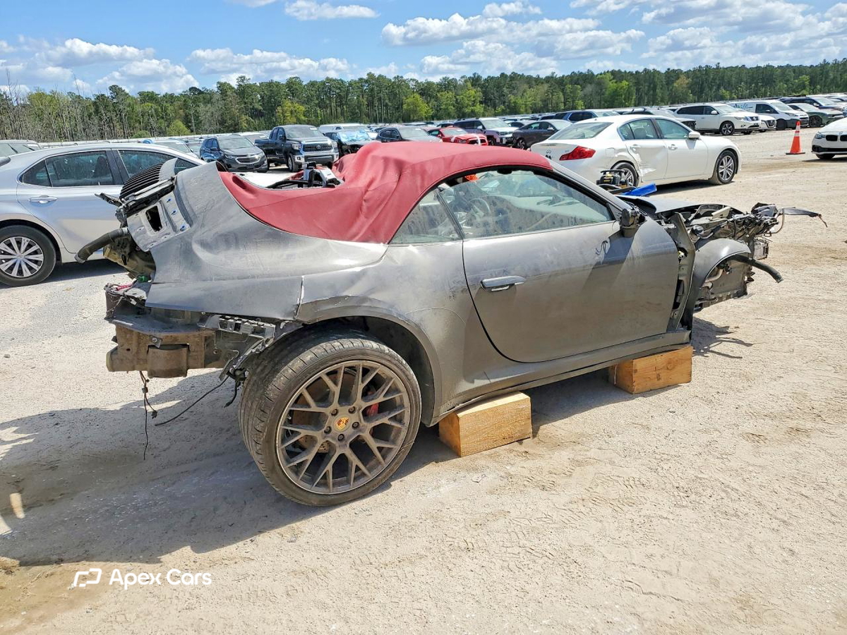 Porsche 911 2020