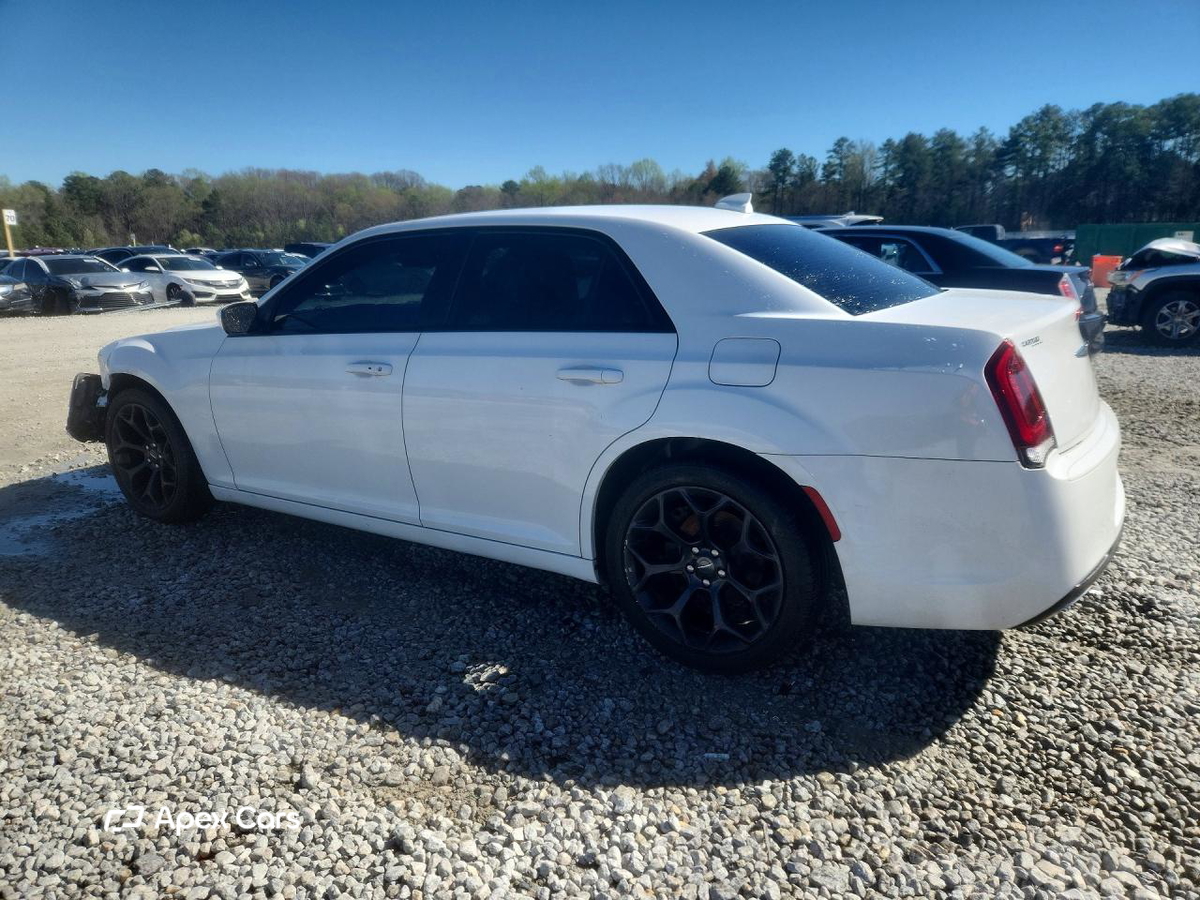 Chrysler 300 2019