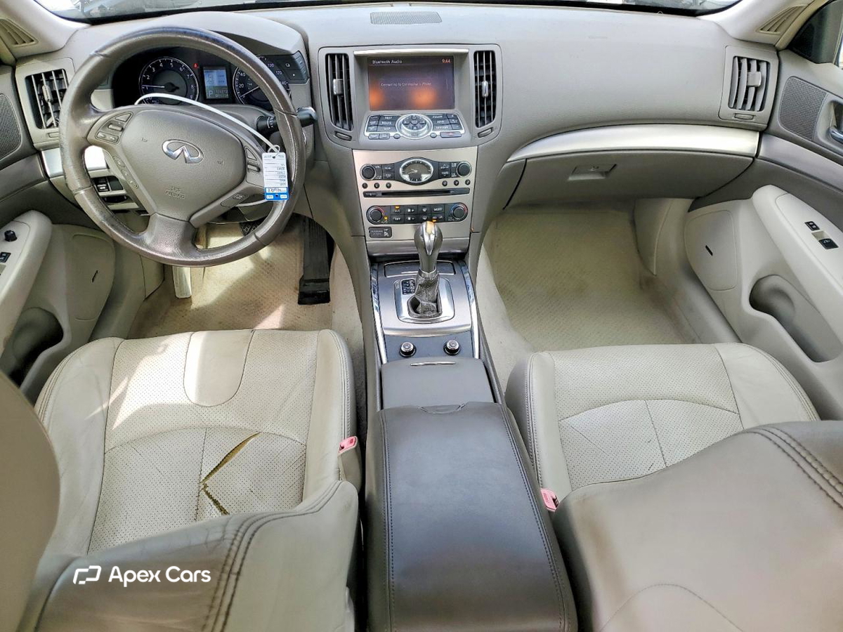 Infiniti Q40 2015