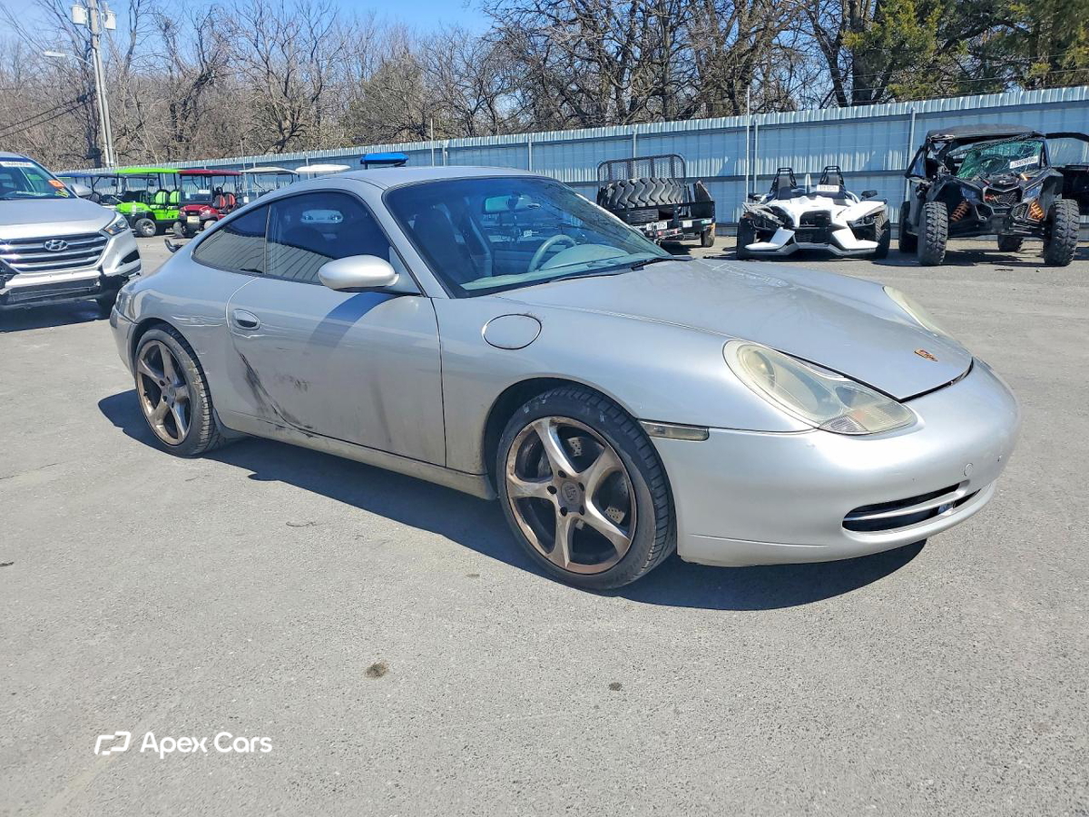Porsche 911 2000