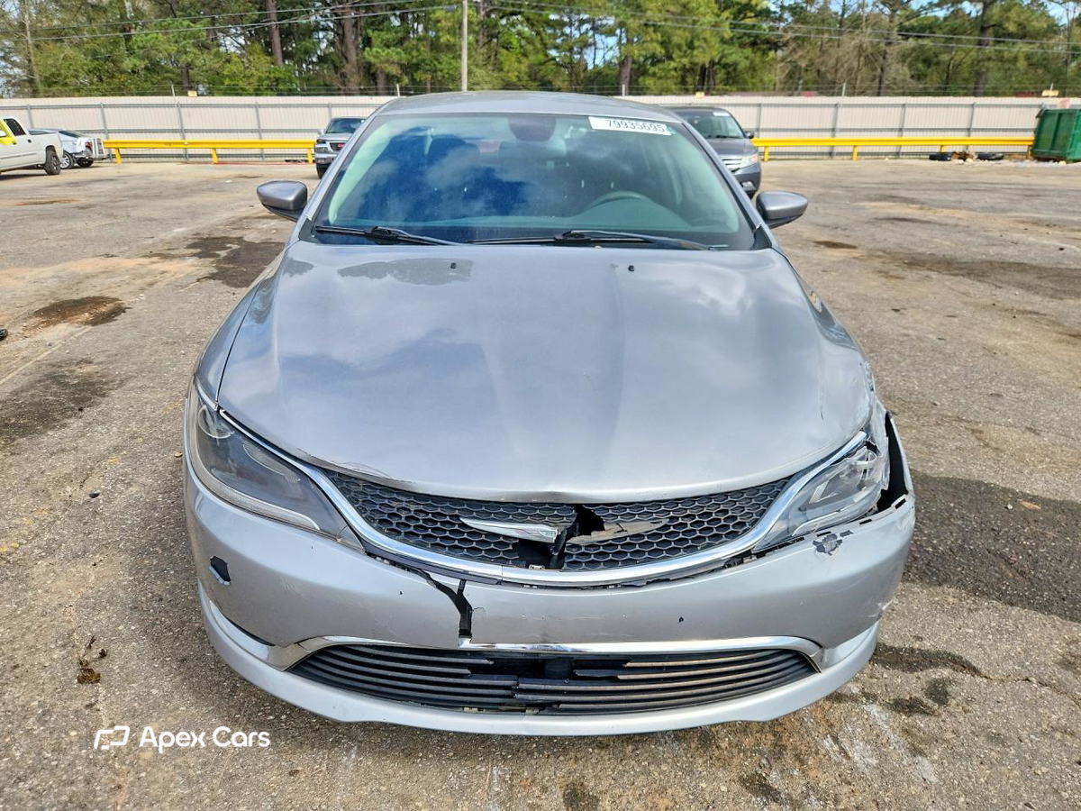 Chrysler 200 2015