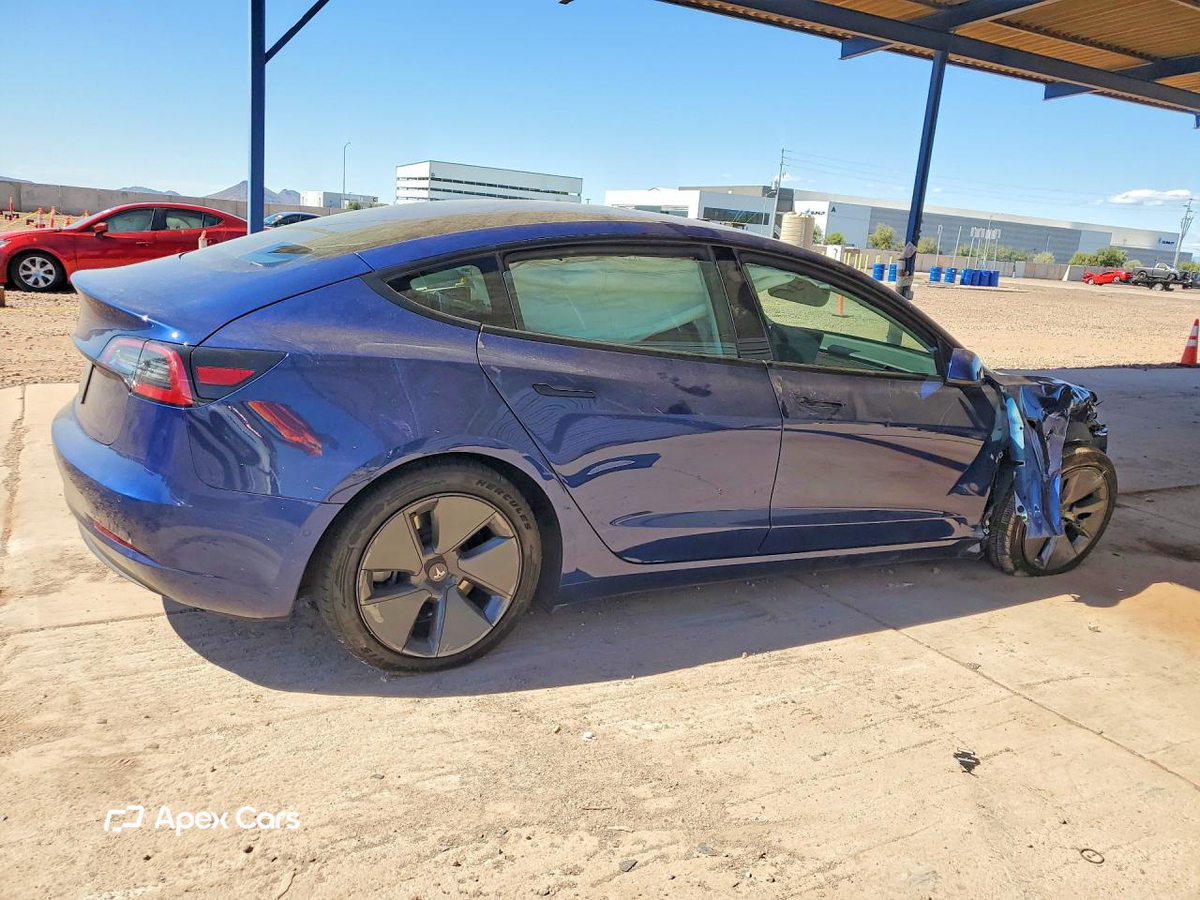 Tesla Model 3 2022