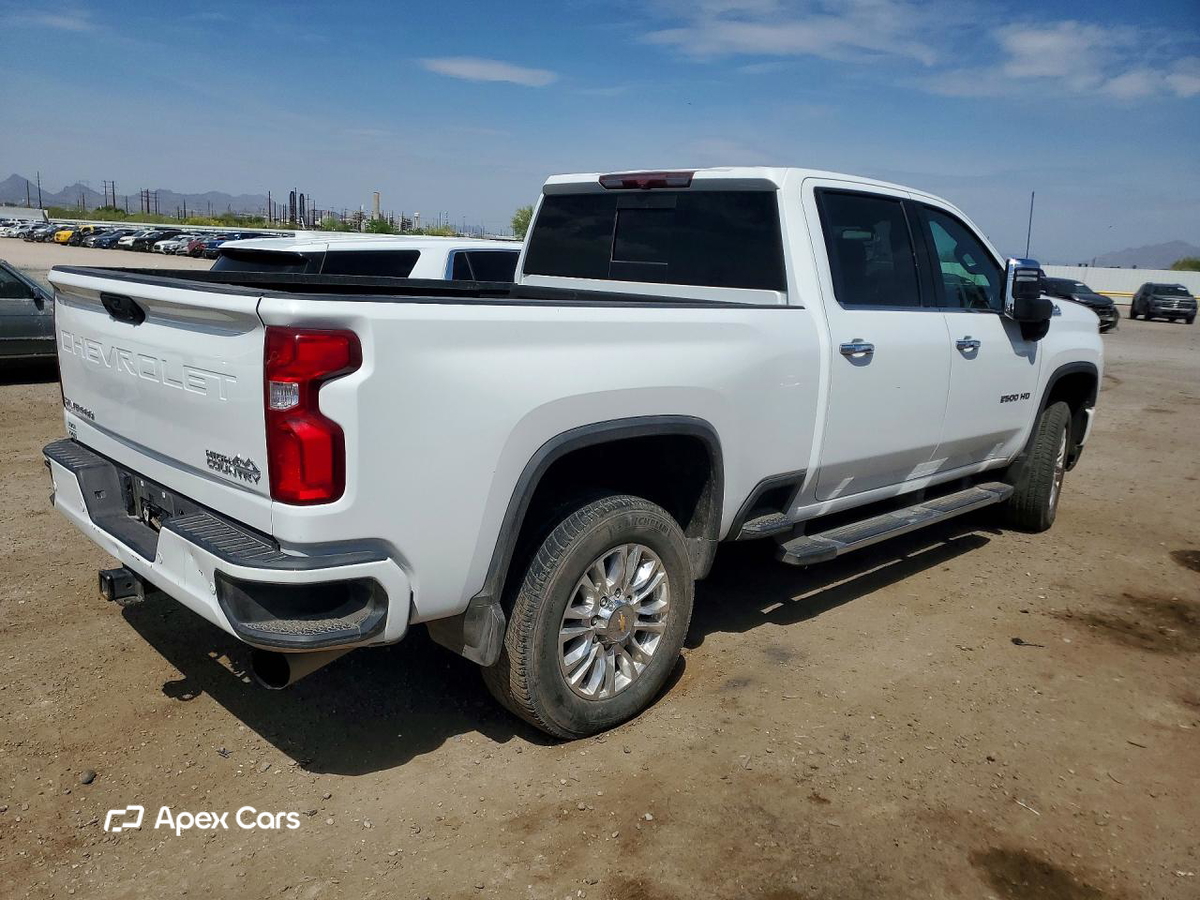 Chevrolet Silverado 2021