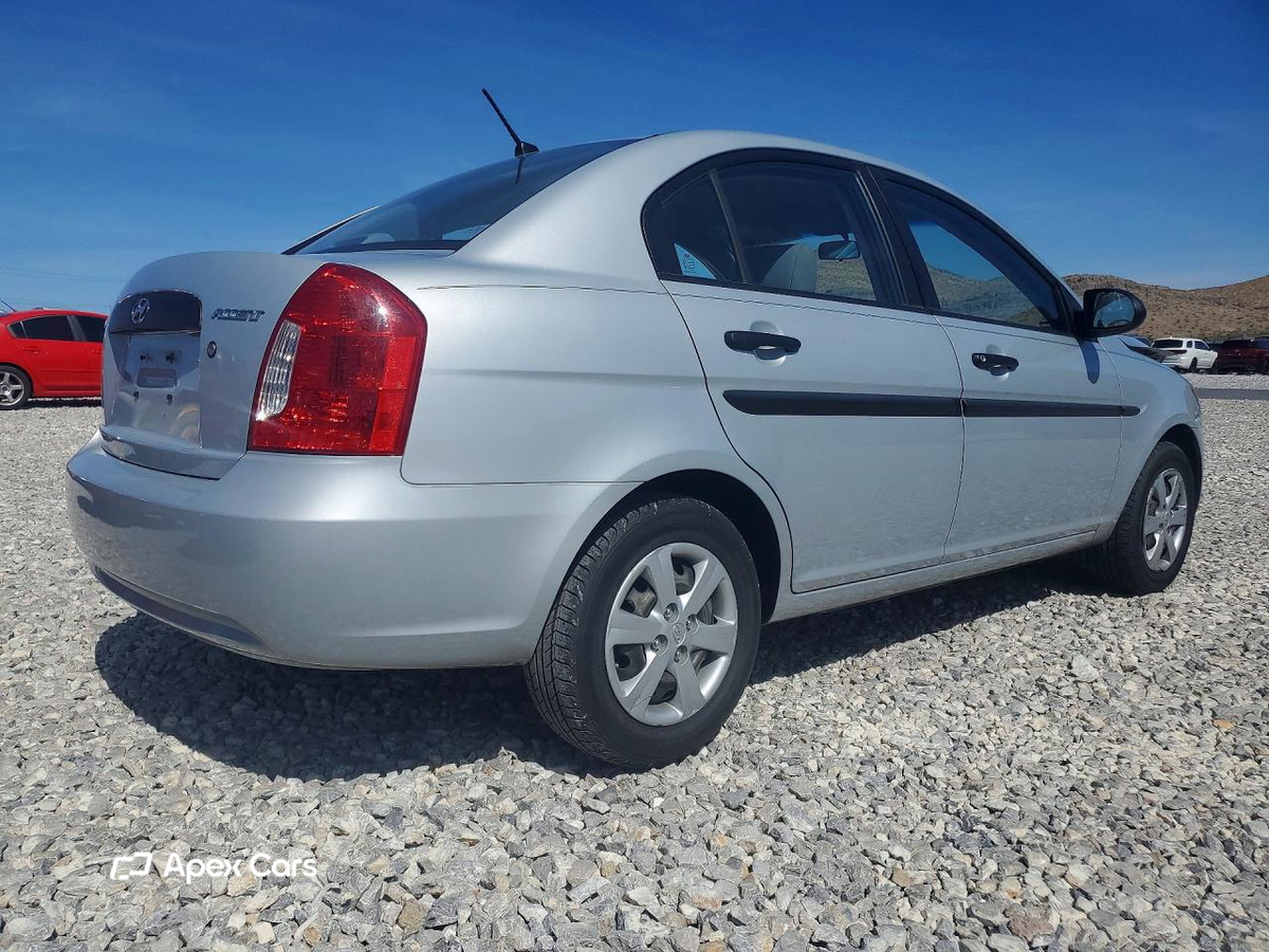 Hyundai Accent 2009