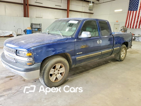 Chevrolet Silverado 2002 - Image 1 of 12