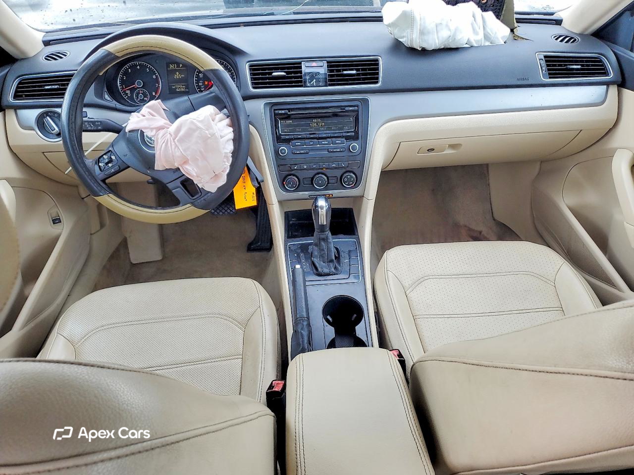 Volkswagen Passat 2013
